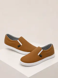 Zapatillas Panchas Flasher Slip-on Urbanas De Cuero Sintético